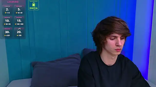 HoogWilder online show from April 8, 3:23 pm