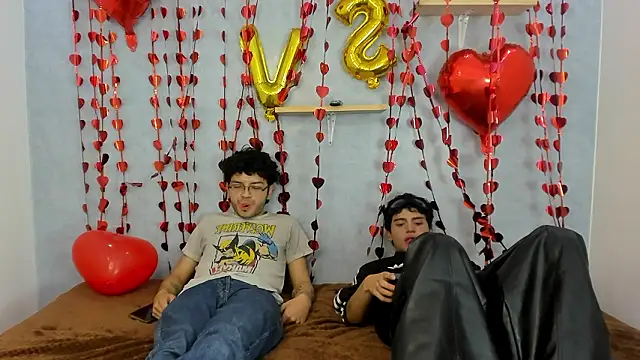 Eliotkinky online show from February 18, 5:09 pm