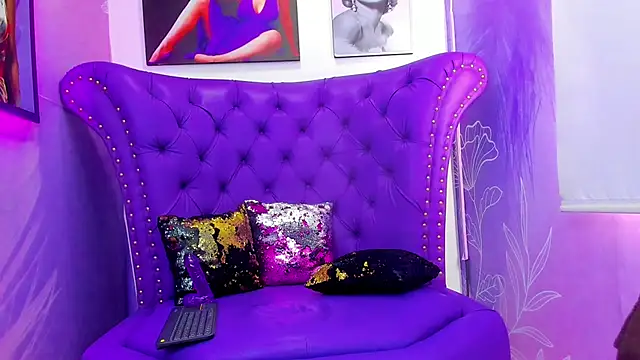 thanier 18 online show from February 4, 8:36 pm