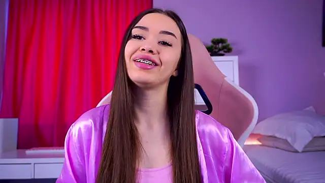 Snapshot of MistyReeds chatting on February 25, 6:34 am MistyReeds online show from February 25, 6:34 am