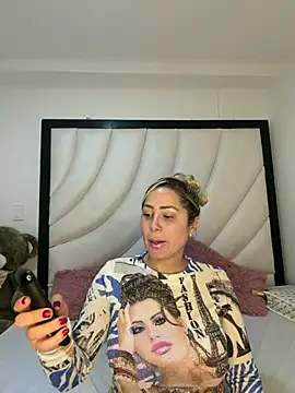 Angelicalove07 online show from February 25, 10:19 pm