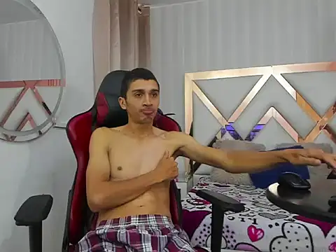 MiaANDrony online show from February 6, 12:41 pm