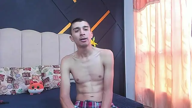 MiaANDrony online show from February 25, 12:59 pm