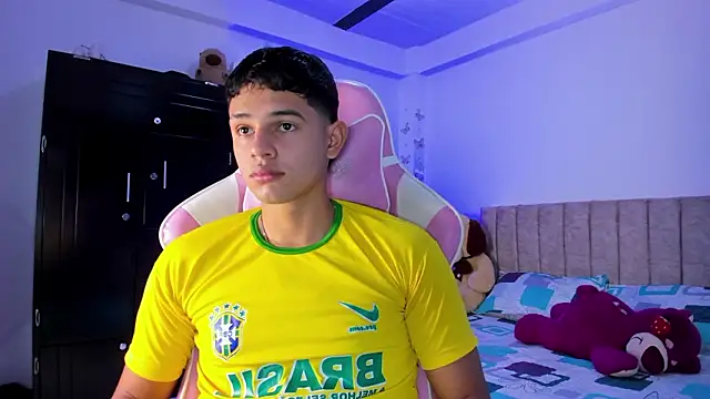 Adrian Prime  online show from March 18, 6:55 pm