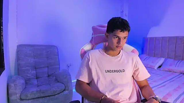 Adrian Prime  online show from April 15, 6:48 pm