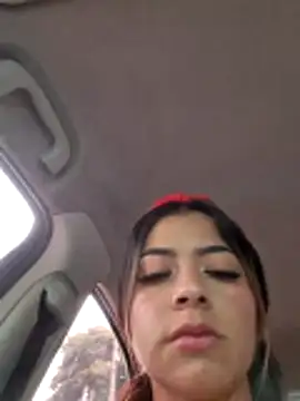  as una77 online show from March 7, 6:38 pm