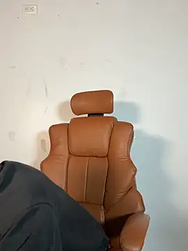 ARON LUXX online show from March 11, 3:01 am