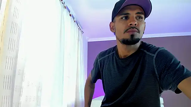 Snapshot of neyder_sanz chatting on February 18, 12:34 pm neyder sanz online show from February 18, 12:34 pm