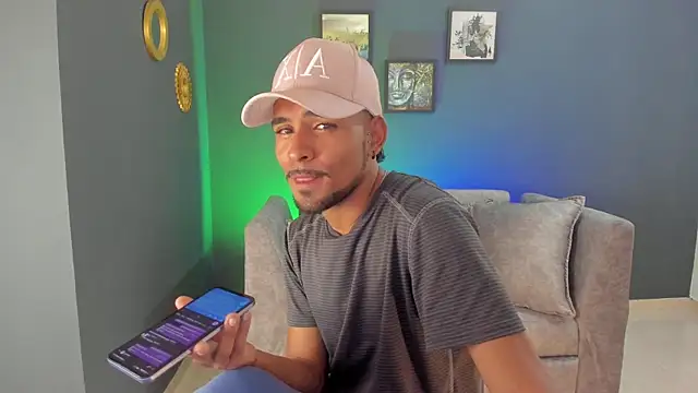 Snapshot of neyder_sanz chatting on February 27, 1:22 pm neyder sanz online show from February 27, 1:22 pm