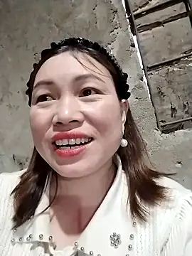 Snapshot of cong1122 chatting on February 18, 10:33 am cong1122 online show from February 18, 10:33 am