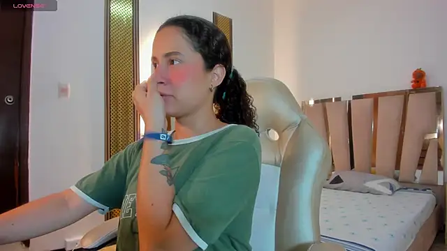 NoaMalak7 online show from March 1, 8:44 pm