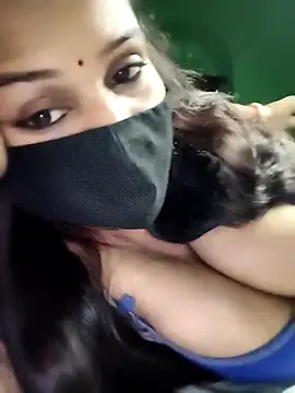 V-Hot-Suity online show from April 4, 11:35 pm