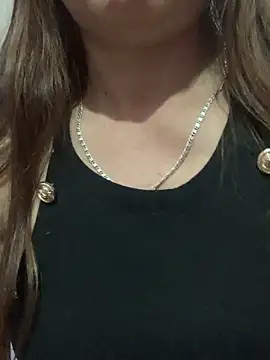 Lavi bbaby online show from February 15, 12:18 am