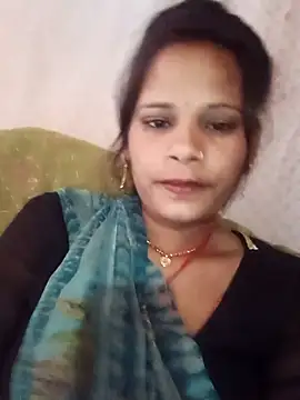 Snapshot of Hot_ree64 chatting on March 4, 9:04 am Hot ree64 online show from March 4, 9:04 am