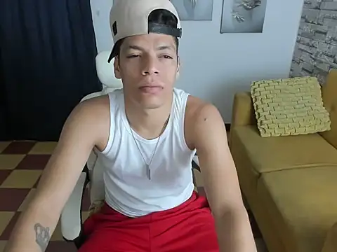 Andres sant  online show from March 16, 2:39 am