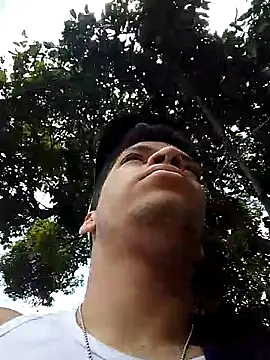 Andres sant  online show from April 2, 5:10 pm