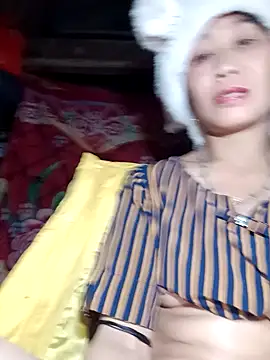 Snapshot of witch-xx chatting on February 23, 12:46 pm witch-xx online show from February 23, 12:46 pm