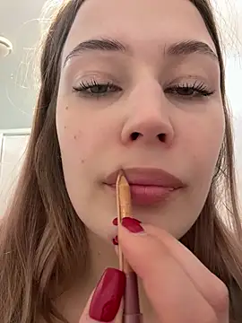 blonde exe online show from April 16, 4:08 pm