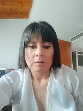 Lyonette reading1 online show from March 6, 1:51 pm