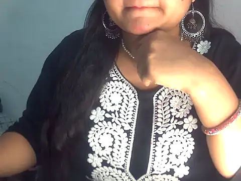 Saniya K2 online show from February 12, 3:51 pm