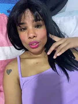 Snapshot of brytaniweed chatting on March 7, 5:48 am brytaniweed online show from March 7, 5:48 am