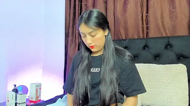 Emma Nmm online show from April 14, 10:10 am