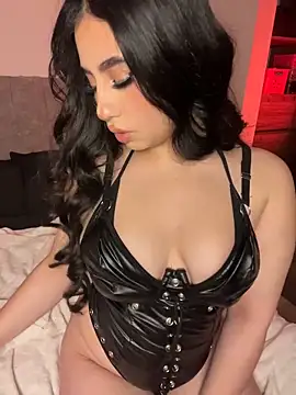 Sofiia Vegaa online show from February 21, 12:00 am