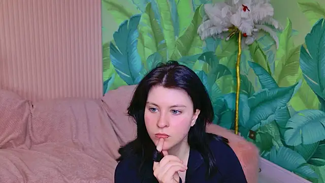 Milana Bold online show from February 15, 8:38 pm