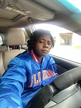 Ebony Queeen online show from April 20, 2:42 pm