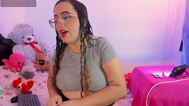 Stacy millerr1 online show from April 3, 10:41 pm