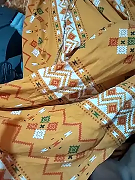 Sweet-runi online show from February 5, 2:11 pm