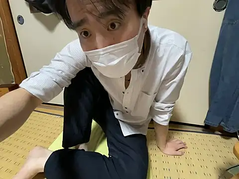 shizuku-kun211 online show from April 16, 9:10 am