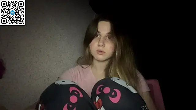 LovelySilk 63 online show from March 11, 8:15 pm