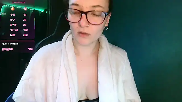 JadeAlexis403 online show from February 20, 7:43 am