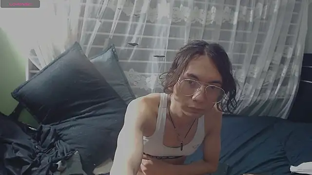 najimi uwu  online show from February 14, 9:11 pm