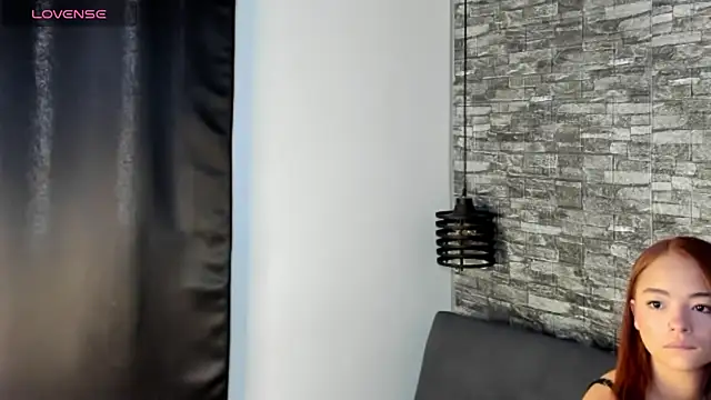 ASHLEY COLLINS1 online show from February 13, 1:07 pm