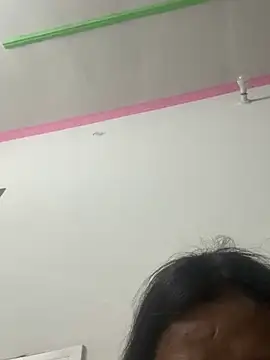 raavigirl online show from March 2, 5:53 pm