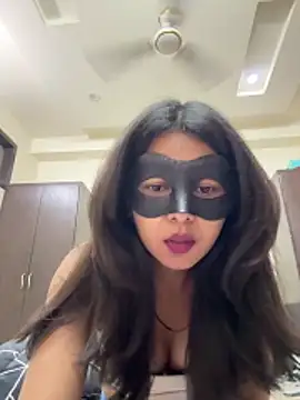 raavigirl online show from March 28, 7:08 am