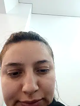 Snapshot of MajoArias chatting on February 18, 9:55 pm MajoArias online show from February 18, 9:55 pm