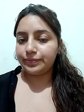 Snapshot of MajoArias chatting on March 4, 3:34 am MajoArias online show from March 4, 3:34 am