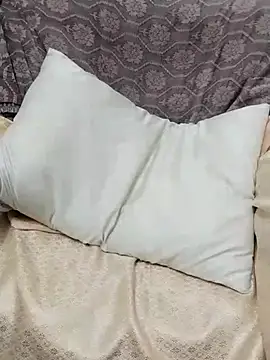 Snapshot of Tamil_sexy_doll chatting on March 4, 9:43 pm Tamil sexy doll online show from March 4, 9:43 pm