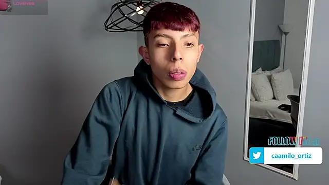  camilo ortiz online show from April 17, 8:01 pm