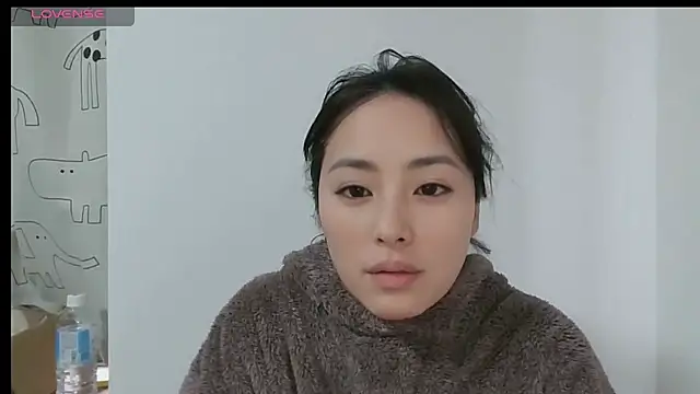 yuri-japan online show from February 14, 12:40 am
