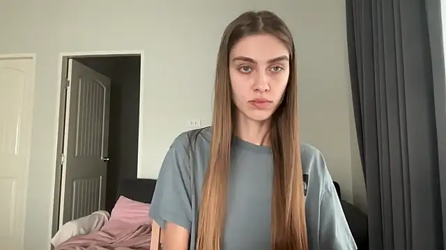 Snapshot of SonyaSweety chatting on March 4, 10:54 am SonyaSweety online show from March 4, 10:54 am