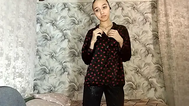 Snapshot of AnnettaBelsito chatting on February 14, 4:15 pm AnnettaBelsito online show from February 14, 4:15 pm