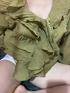 Snapshot of hamoi11 chatting on March 2, 8:59 pm hamoi11 online show from March 2, 8:59 pm