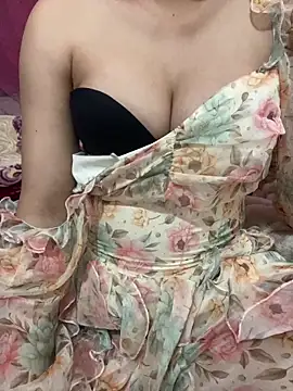 Snapshot of hamoi11 chatting on March 3, 9:37 am hamoi11 online show from March 3, 9:37 am