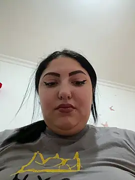 Amber Sinn online show from April 30, 1:28 pm