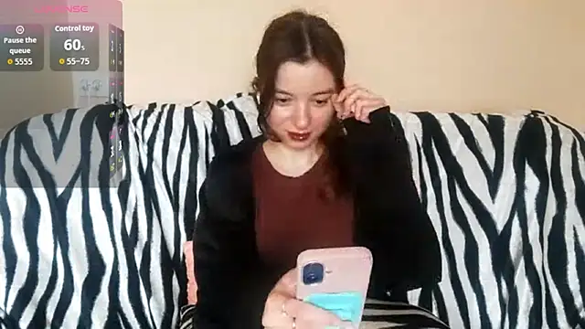 LanitaHemple online show from April 10, 1:49 pm