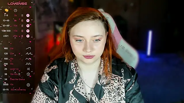 shamy lily online show from March 15, 5:19 pm